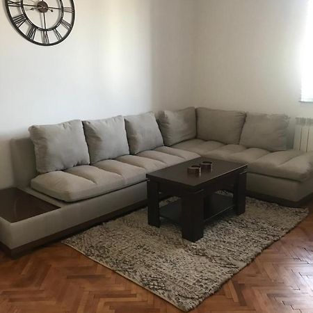Apartament Sanda Lejlighed Turda Eksteriør billede