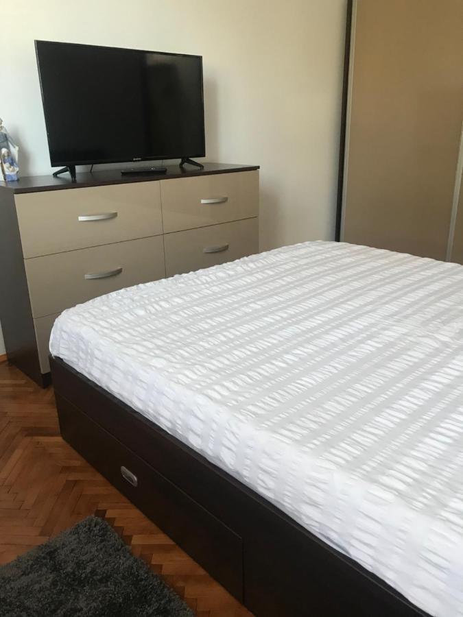 Apartament Sanda Lejlighed Turda Eksteriør billede